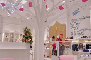 Kỹ năng thiết kế shop thời trang phù hợp với mọi cửa hàng